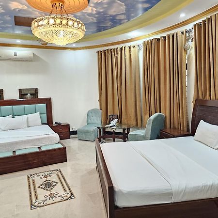 Butt Lodges 2 Islamabad Bagian luar foto